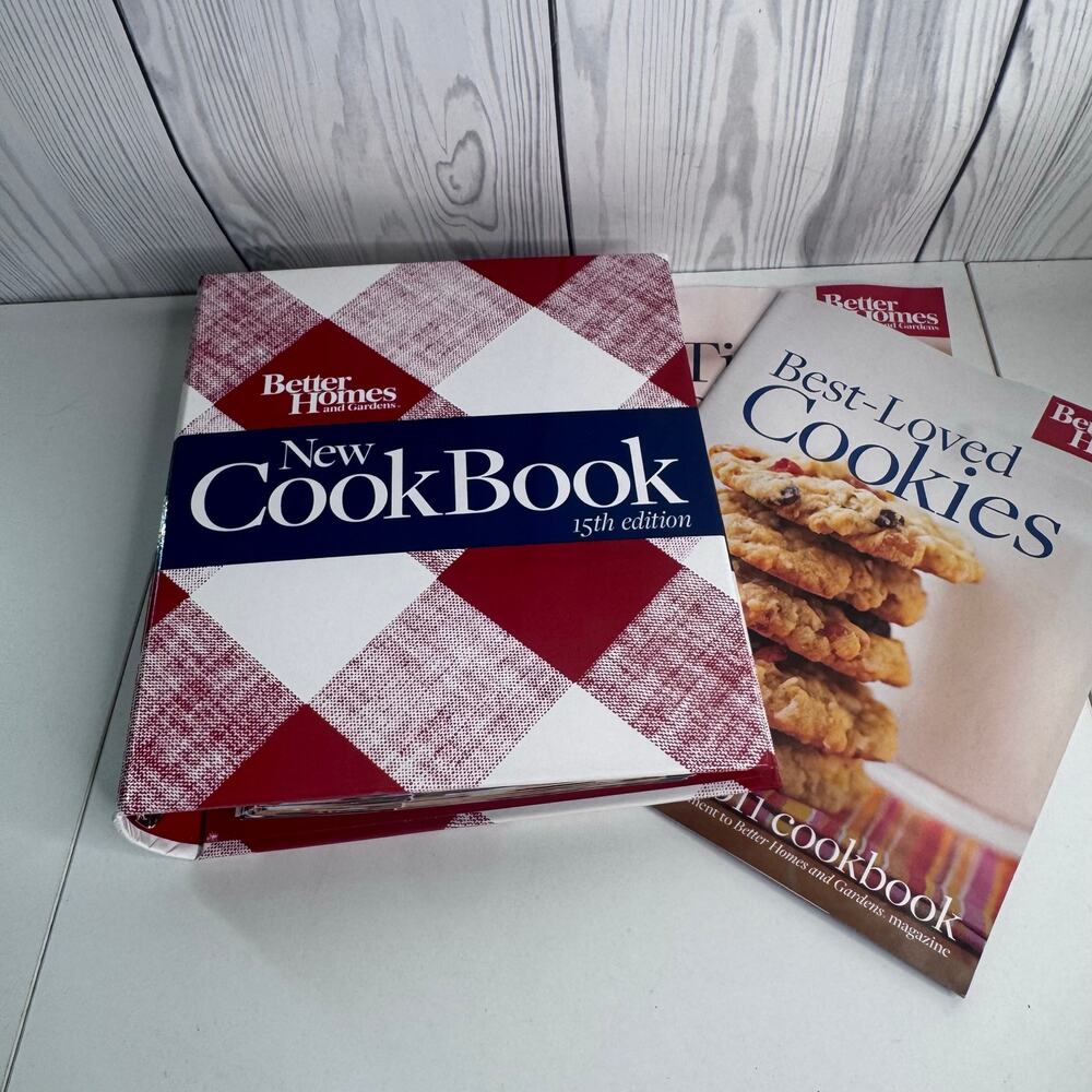 Better Homes and Gardens Cook Book, 15th Edition, 5 Ring Binder Recipe Book 2010